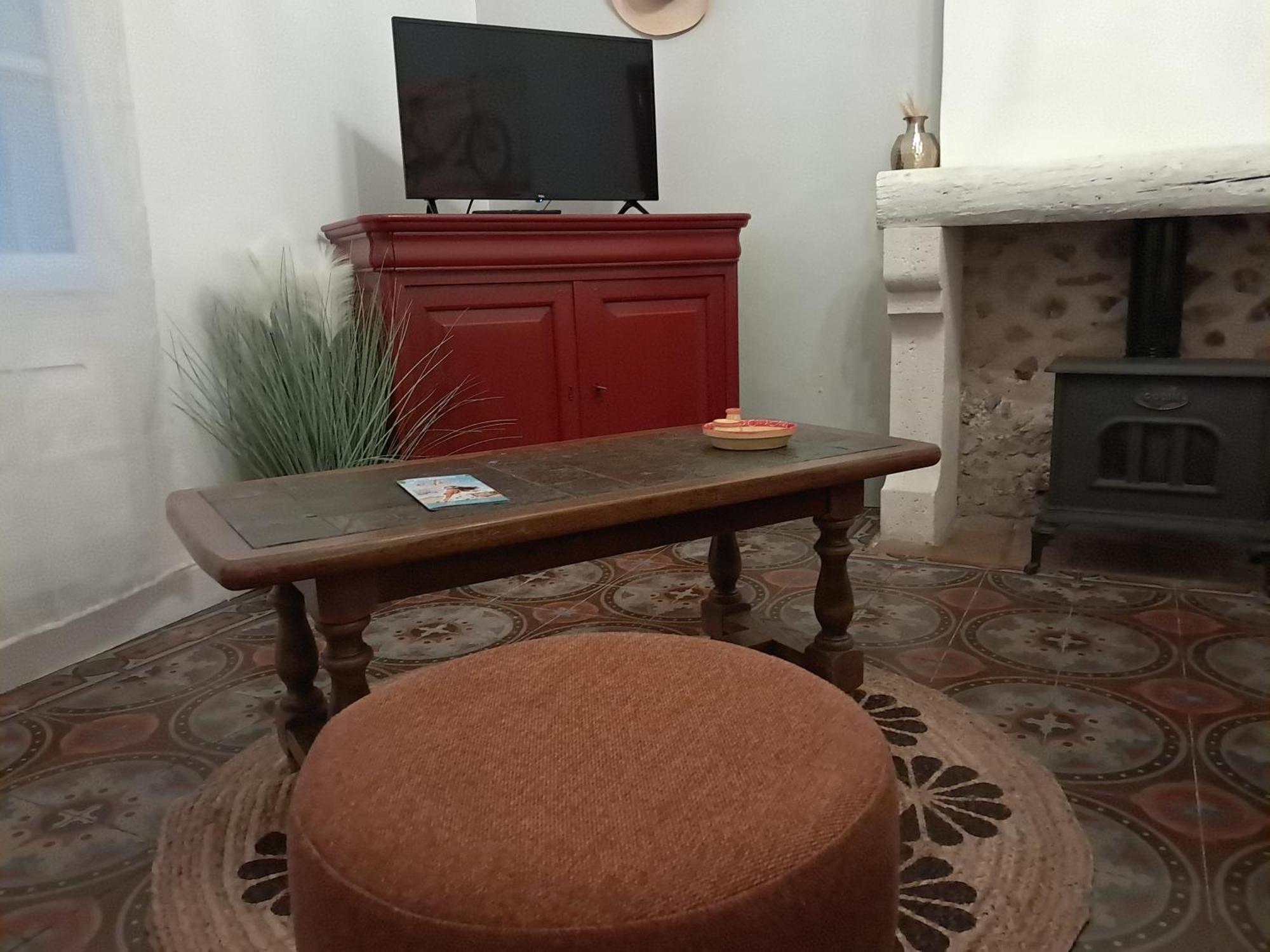 L'Oostaloo Logement De Vacances Usclas-l'Herault Extérieur photo